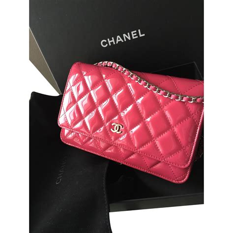 pink wallet on chain chanel|Chanel wallet on chain price.